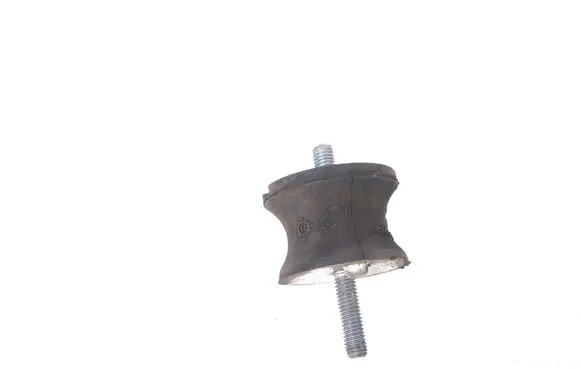 BMW 1 E82 E88 Gearbox mount 6799845