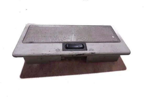 Volkswagen Transporter - Caravelle T4 Front seat light 357947111