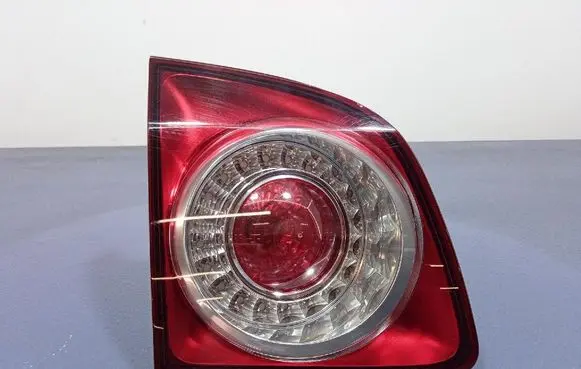 Volkswagen Golf Plus Rear/tail lights 5M0945093J
