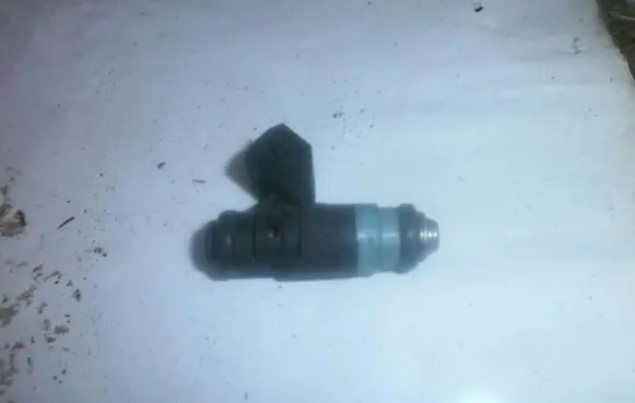 Renault Megane I Fuel injector ITGM60