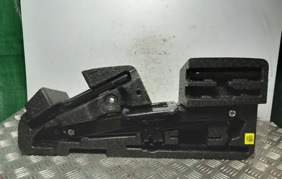 KIA Sorento Lift Jack 