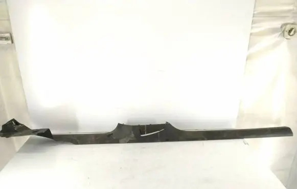 Volkswagen PASSAT B6 Front sill trim cover 3C0853369
