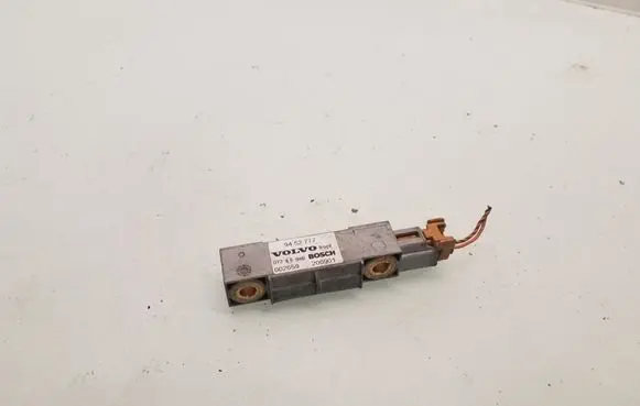 Volvo V70 Airbag deployment crash/impact sensor 9452777