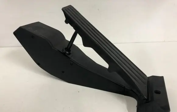 BMW 7 E65 E66 Accelerator throttle pedal 6766930