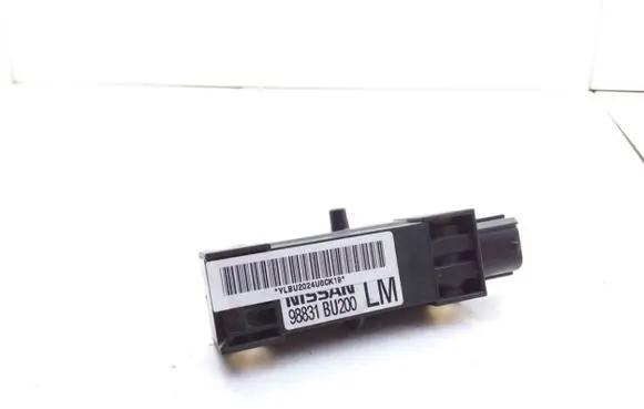 Nissan Almera Tino Airbag deployment crash/impact sensor 98831BU200