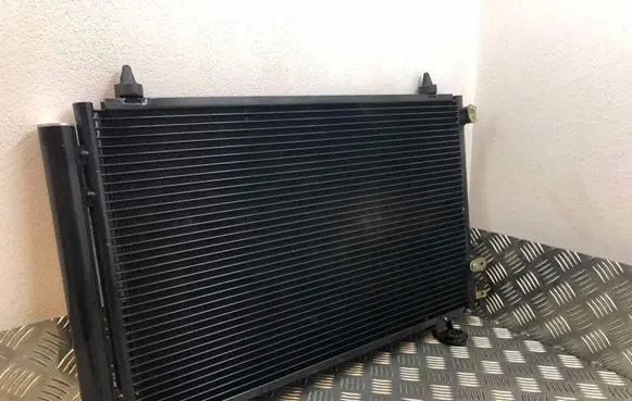 Air conditioning (A/C) radiator (interior)
