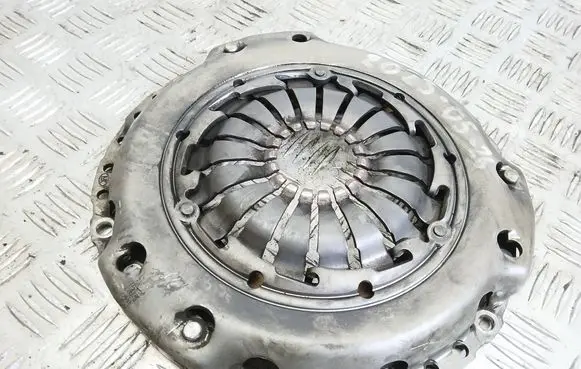 Opel Combo C Pressure plate 