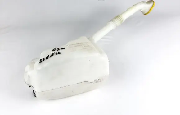 Renault Scenic II - Grand scenic II Windshield washer fluid reservoir/tank 8200104706 8200104705b