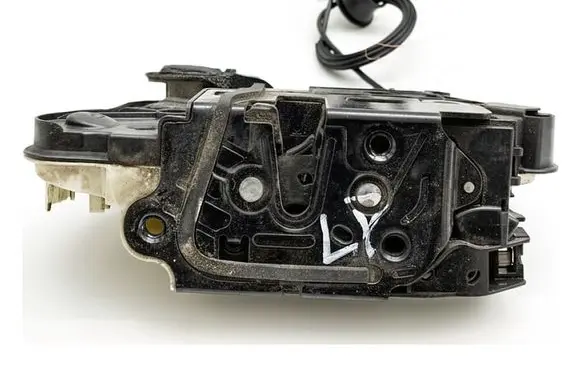 Seat Leon (5F) Front door lock 5K1837015E