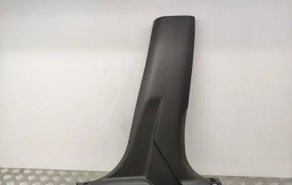Nissan X-Trail T32 (B) pillar trim (bottom) 769154CE0A