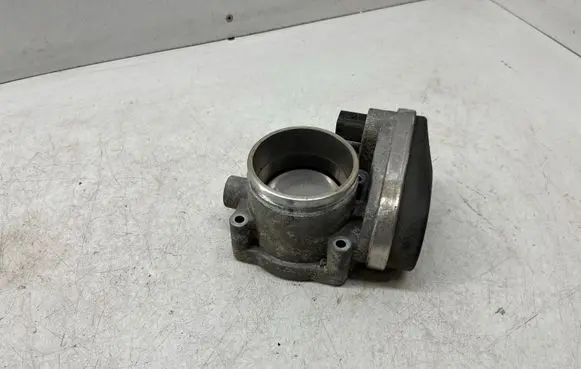 BMW 3 E46 Throttle valve 7502444