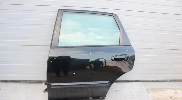 Honda Civic Rear door