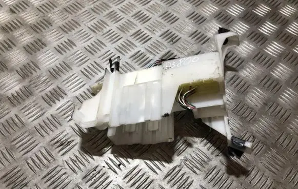 Toyota Corolla E120 E130 Fuse box set