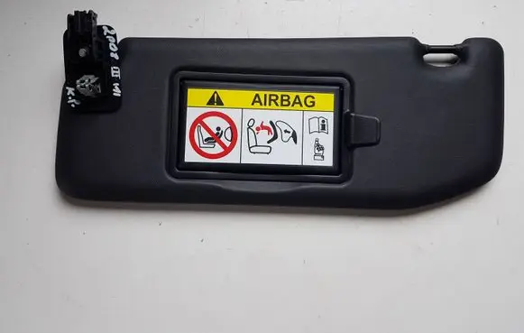 Peugeot 2008 II Sun visor