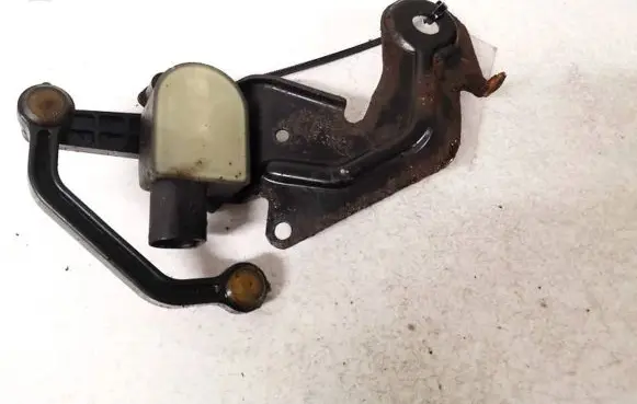 Volkswagen Touran I Front height sensor lever 1t0907503 290506