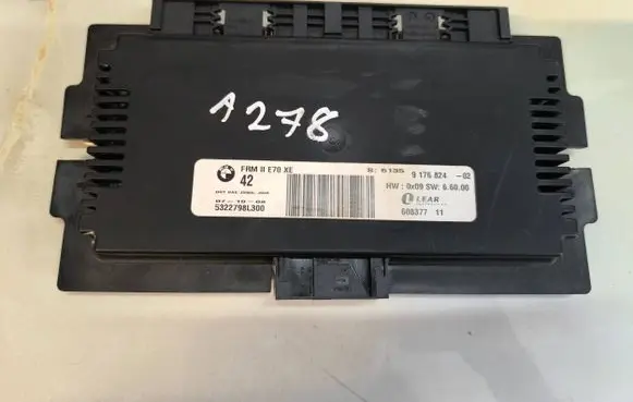 BMW X5 E70 Light module LCM 9176824 608377