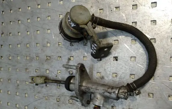 Honda Accord Clutch master cylinder