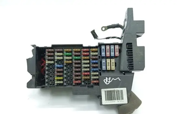 Mercedes-Benz B W245 Fuse module 1695451740
