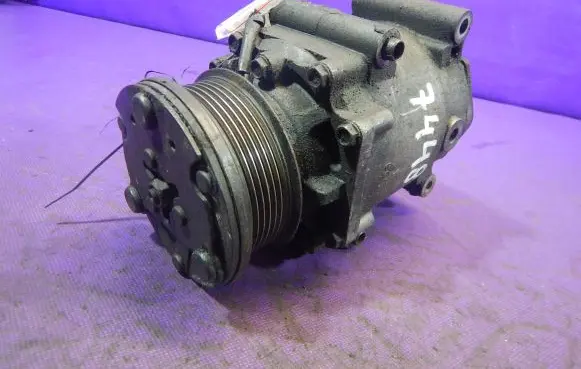 Ford Focus C-MAX Air conditioning (A/C) compressor (pump)