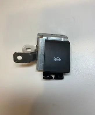 Jeep Renegade Engine bonnet (hood) release handle 