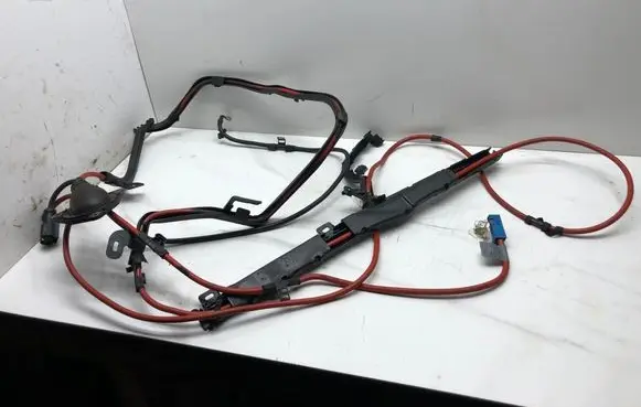 BMW 5 F10 F11 Positive cable (battery) 