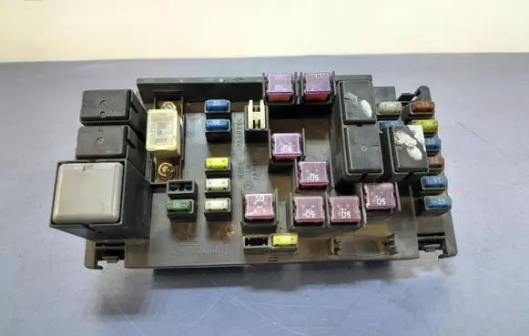 Subaru Outback Fuse box set 82241AG030