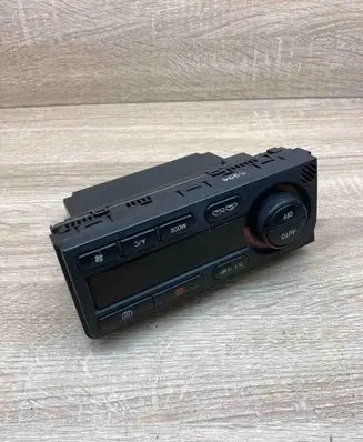 Subaru Legacy Climate control unit 72311AE080 2N43034700