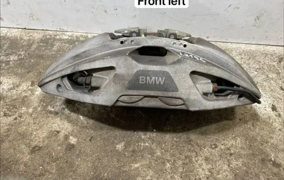 BMW 7 G11 G12 Front brake caliper 686763308