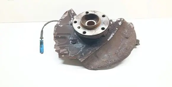 BMW X5 E53 Front wheel hub spindle knuckle 67615760