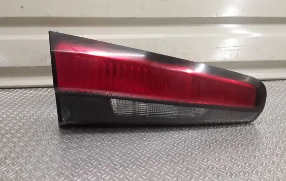 Fiat Tipo Tailgate rear/tail lights 00520710220E