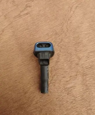 Volvo V40 Windshield washer spray nozzle 