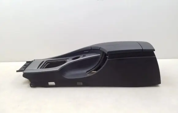 BMW 5 E60 E61 Armrest 7034086