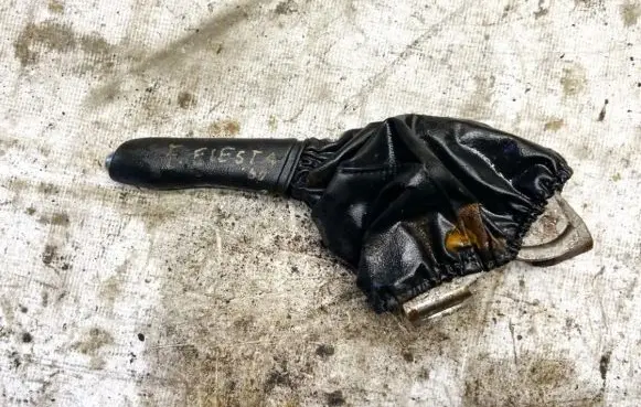 Ford Fiesta Handbrake/parking brake lever assembly