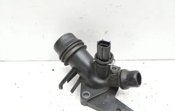 Volvo XC60 Thermostat/thermostat housing 30751954