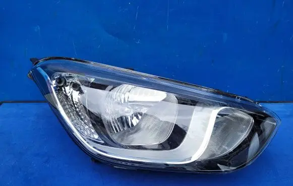 Hyundai i20 (PB PBT) Headlight/headlamp 921024P500