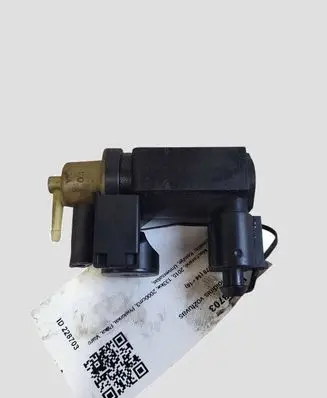 Volvo V70 Turbo solenoid valve 31339808