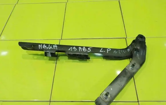 Dodge Nitro Engine bonnet/hood hinges LEWY