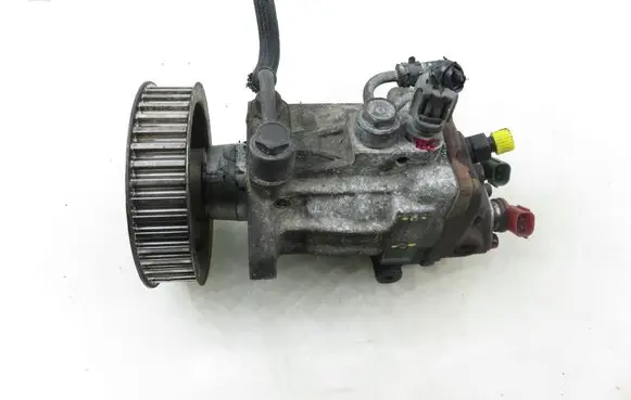 Toyota Avensis T220 Fuel injection high pressure pump 09730000188 2210027010