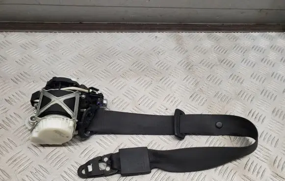 Audi Q7 4L Front seatbelt 4L1857705A