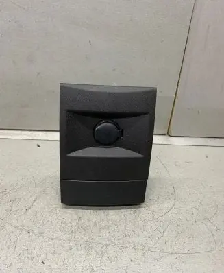 Cadillac CTS Ashtray (rear) 10643