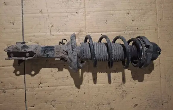 Volkswagen Polo III 6N 6N2 6NF Front shock absorber/damper 6N0413031N VS1958 4902556541