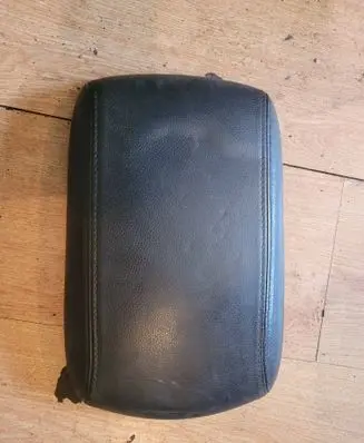 Peugeot 607 Armrest 9636201477 1843158016