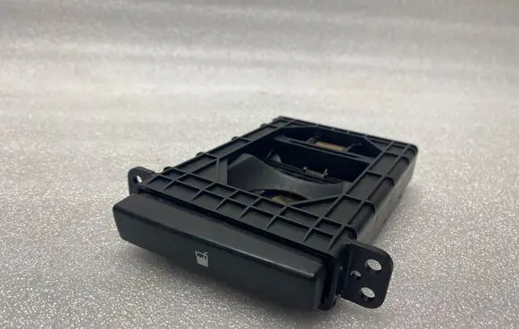 Toyota Avensis T250 Cup holder MT3509