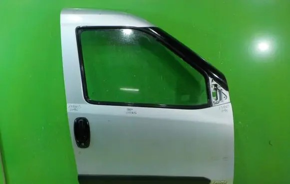 Opel Combo D Front door PRZOD PRAWE