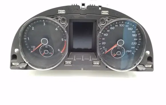 Volkswagen PASSAT B6 Speedometer (instrument cluster) 3C0920860R