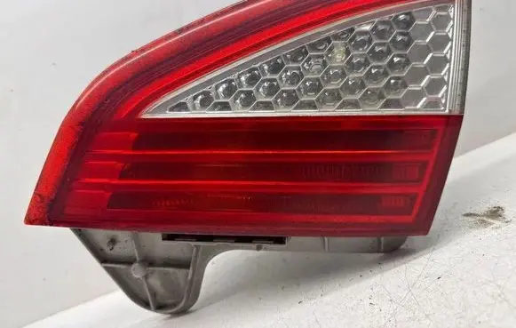 Ford Mondeo MK IV Tailgate rear/tail lights 7S7113A602A