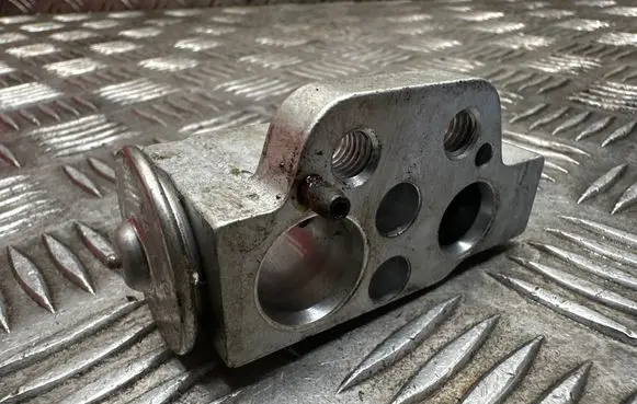 Audi Q5 SQ5 Air conditioning (A/C) expansion valve 52316990