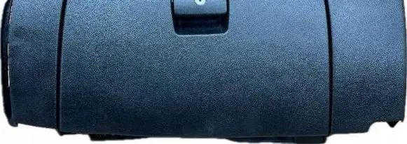 GMC Yukon Glove box 22883560A 20944592