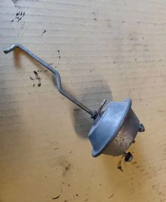 Valve vacuum
