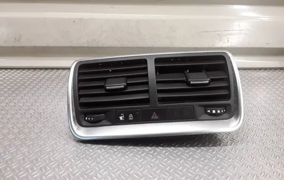 Opel Meriva B Dash center air vent grill 13262802 13287826